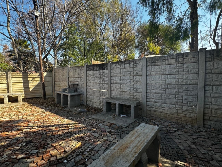 5 Bedroom Property for Sale in Brandwag Free State